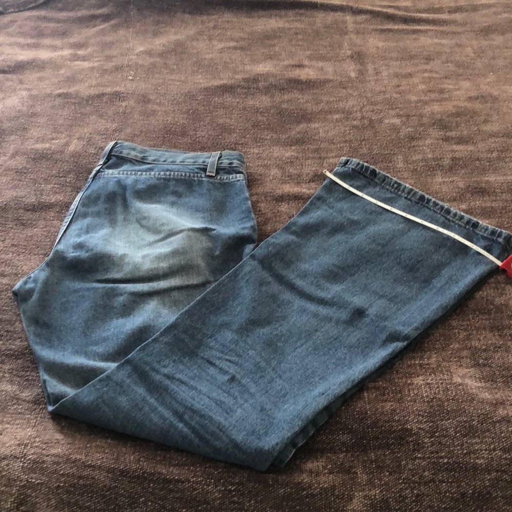 Jeans - Picture 3 of 4